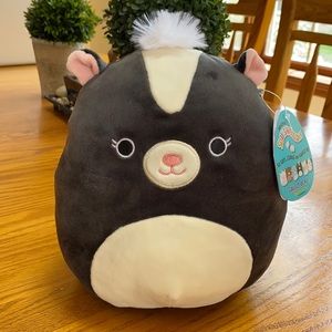 Selma 8 inch Skunk Squishmallow NWT